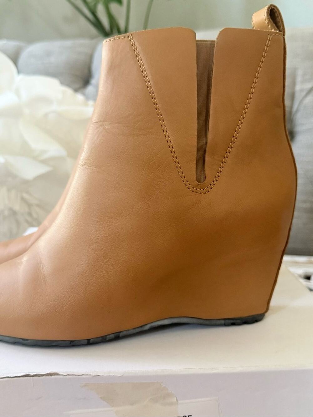 Maison Martin Margiela Tan Leather Wedge Ankle Boots 8.5 $503